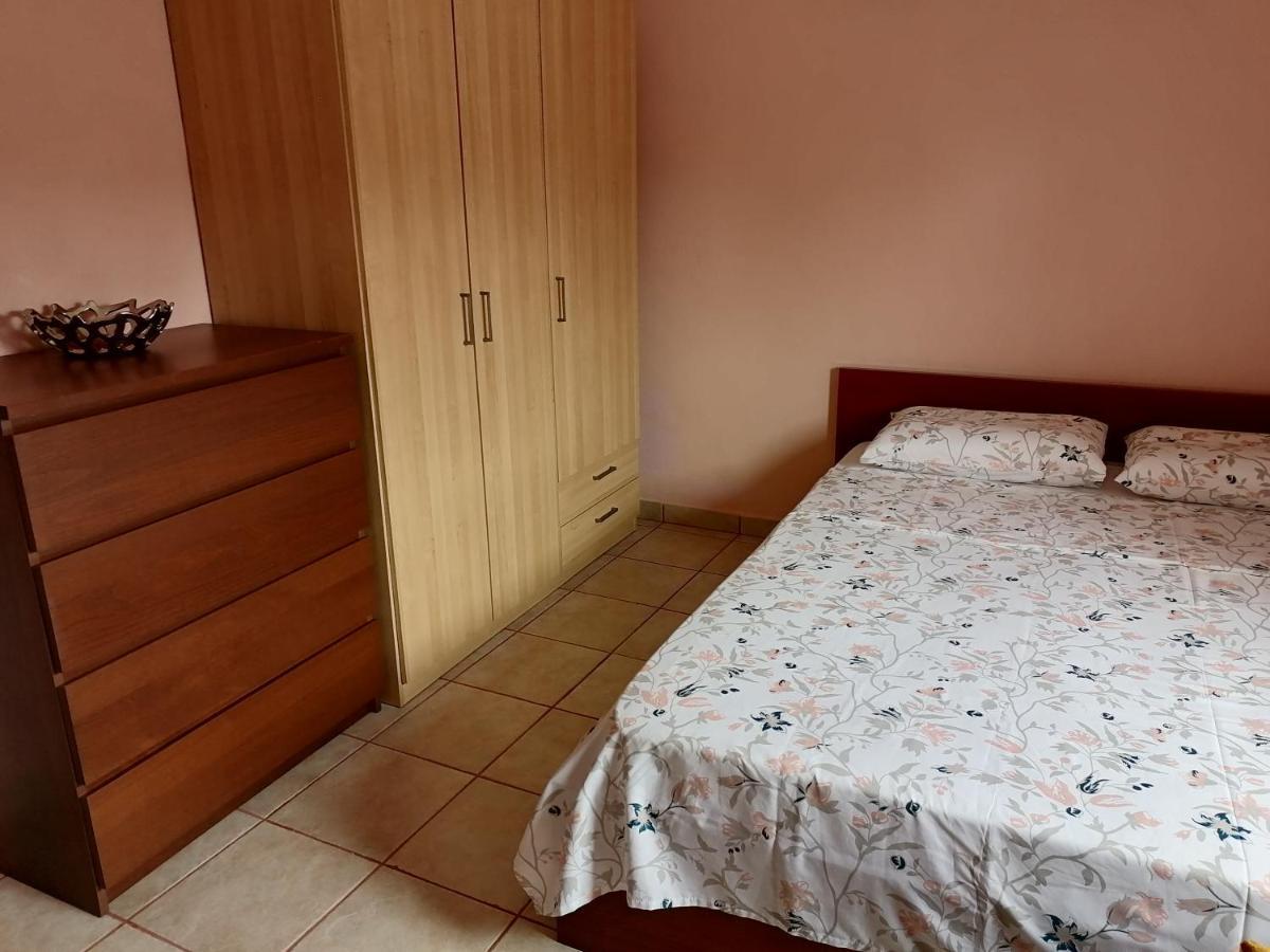 Αξέχαστη Διαμονή - Unforgettable Accommodation Nea Kallikrateia Eksteriør bilde